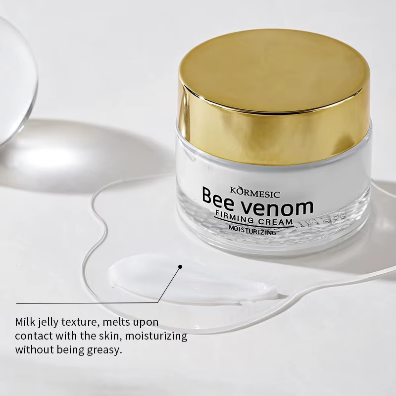 Naturkosmo Straffende Gesichtscreme mit Bienengift, hydrolysiertem Kollagen & Ceramide NP – Intensive Pflege für festere Haut, 50 ml